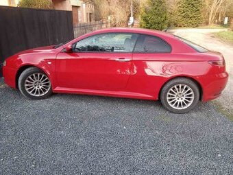 Alfa Romeo GT