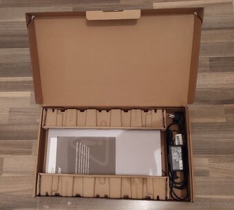 17.3" - 120U intel 14.gen - 16GB LPDDR5 - 512GB