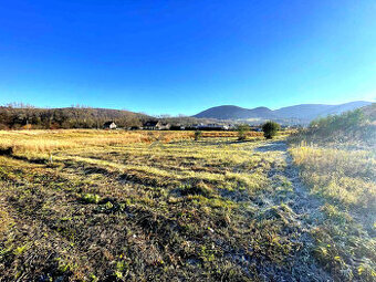 🏡 Krásny stavebný pozemok na predaj – Vyšná Šebastová, smer 