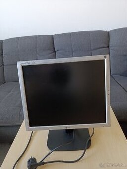 Monitor LG FLATRON L1718S - 1