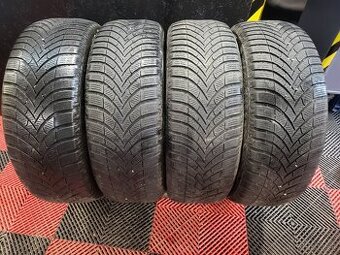 225/60 R18 Semperit zimne pneumatiky