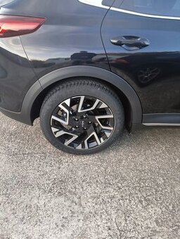 K: Hlinikove Disky Kia R18 iba tento typ