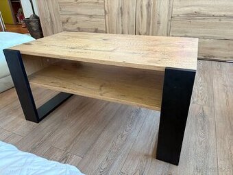 Predám konferenčný stolík povrch  dub