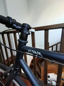 Bicykel Kenzel estrada