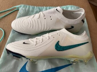 Nike PHANTOM GX II ELITE FG LV8.