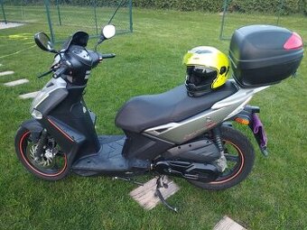 Skúter kymco 125