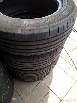 LETNÉ 205/60 R16 92V GOODYEAR cca 6 mm DOT 4322 LEN 35-€/kus