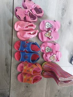 Predám čižmičky a letné sandalky aj do vody