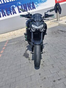 Kawasaki z900 r2021