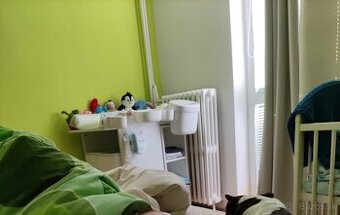 Prebaľovací pult