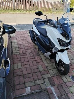 Yamaha Nmax 155