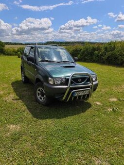 Nissan Terrano 2