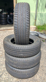 Letné pneu 215/60 R17 --- BRIDGESTONE