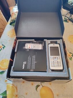 Nokia E60