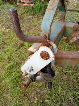 Pluh štvorradličný ,štvorák,PH 1 4x30,roudnicky pluh