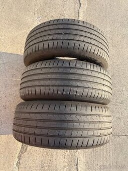 3 ks letných pneumatík Hankook Ventus Prime 4 215/55 R17