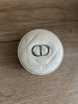 Dior puder odtien light