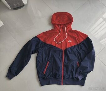 Bunda Nike veľ M