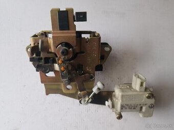 Zámok 5.dverí Škoda Octavia Combi 1U9827565G