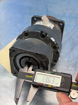 Predam planetovu prevodovku s pomerom 1:50