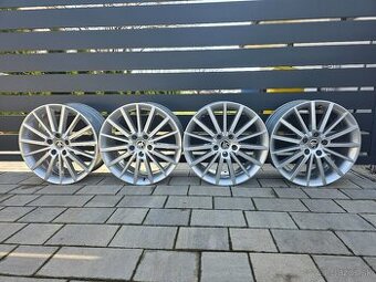 5x112 R18 turini, Škoda