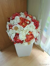 Umele kvetiny v kvetinaci- dekoracia - 1