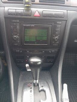 Audi A6 Avant 2.5 TDI