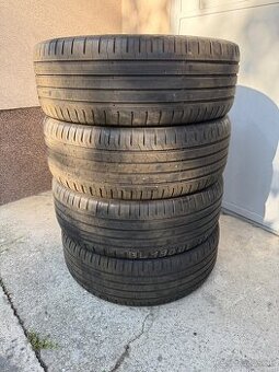 Predam letné pneumatiky Continental 215/55 R17 V