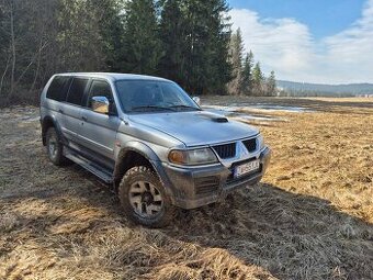 Mitsubishi pajero