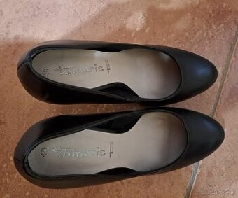 Čierne elegantné lodičky