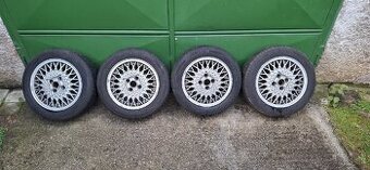 Elektróny z gumami 175/60 R14