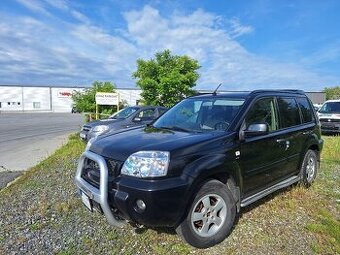 NISSAN X TRAIL 2,2 DIESEL 100KW 4X4 ŤAŽNÉ KLÍMA