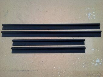 Vw Golf 1 - Spodne dverove prahy
