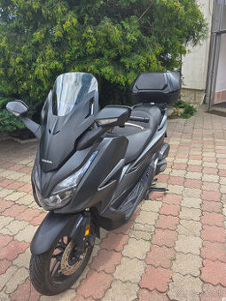 predám skúter Honda Forza 125