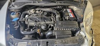 Holomotor 1.9 tdi 77kw Volkswagen koncern