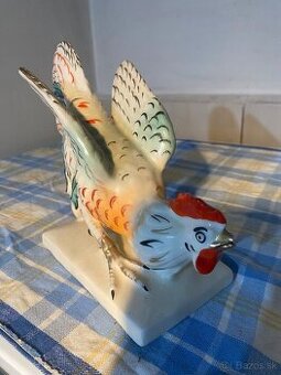 Stará soška kohuta ERPHILA