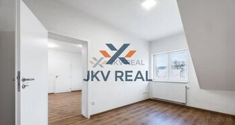 PREDAJ nezariadeného, kompletne zrekonštruovaného 3-izbového