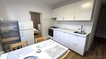 Prenájom 3 izbový byt, Staré mesto - Košice - 1