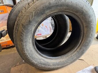 zimné pneumatiky 215/65 r15
