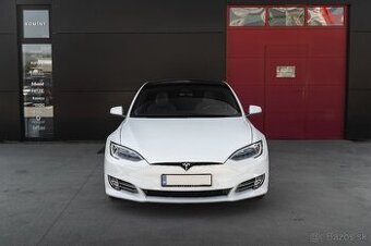 Tesla Model S 75D 476koní