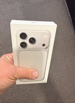 iPhone 17 PRO 256GB silver - 1