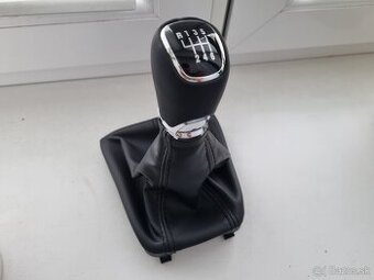 SKODA KOZENA RADIACA PAKA S MANZETOU