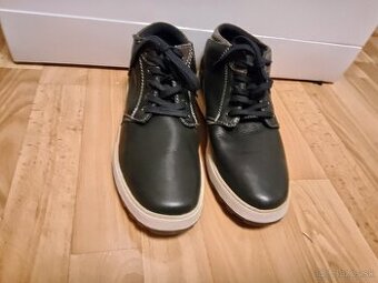 Predám nenosené Nove kožené Botasky zn.WRANGLER č.43 - 30 €