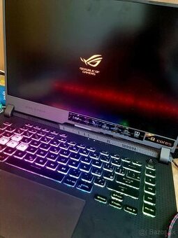 Asus ROG Strix G15 G513 ZARUKA