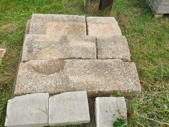 Klasicky cestny obrubnik