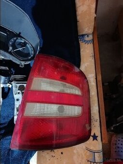 Pravé zadné svetlo Fabia 1