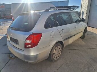 ŠKODA FABIA COMBI II 1.2 BENZÍN 2012