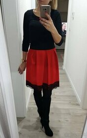červená sukňa