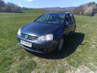 VW Golf 2.0 FSI automat