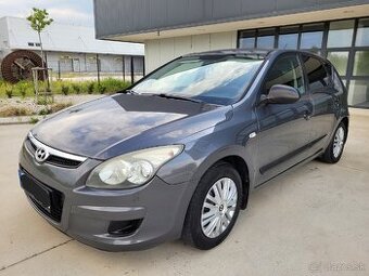 Hyundai i30 1.4 16V 80 KW, r.v. 2010